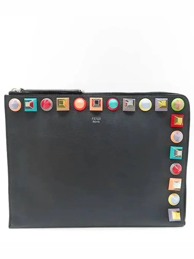 8M0370 Clutch Bag