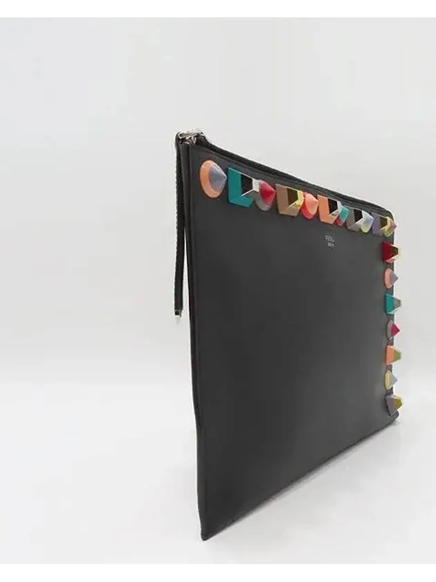 8M0370 Clutch Bag
