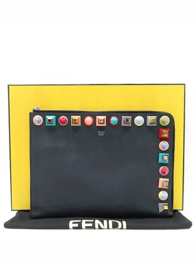 8M0370 Clutch Bag