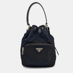 bucket tote and Crossbody bag