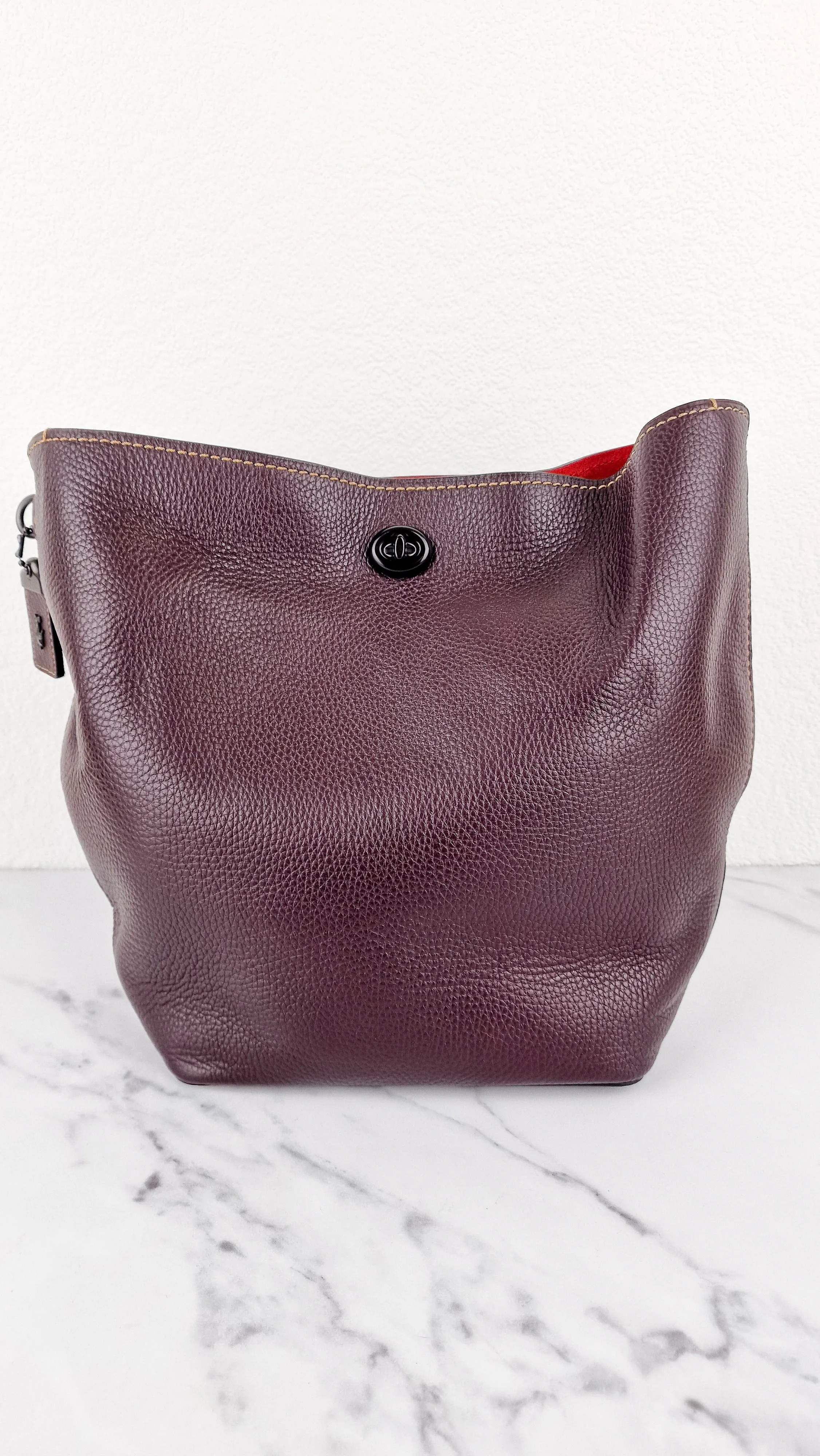 Coach 1941 Duffle Bag in Oxblood Brown Pebble Leather - Crossbody bag - Coach 58019