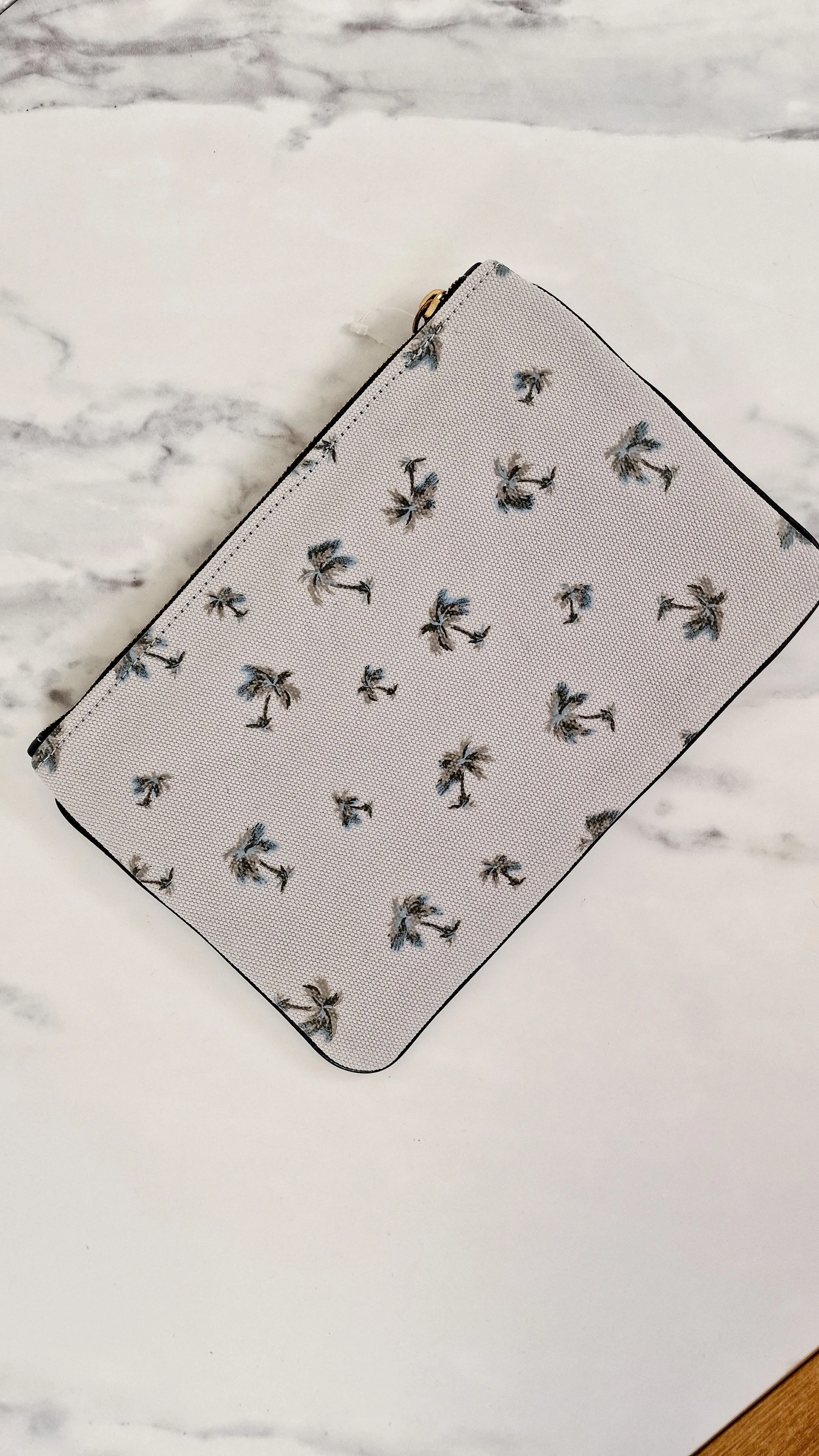 Coach Sharky Turnlock Pouch in Rainbow Signature on Palm Tree canvas Grey Clutch - 1367