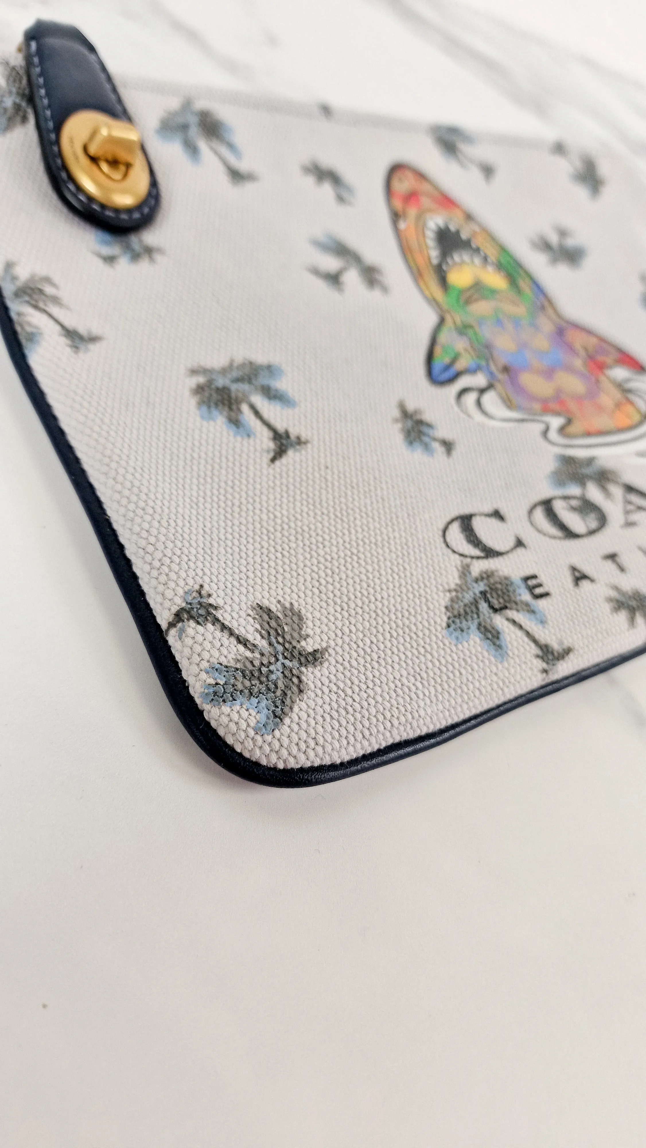 Coach Sharky Turnlock Pouch in Rainbow Signature on Palm Tree canvas Grey Clutch - 1367