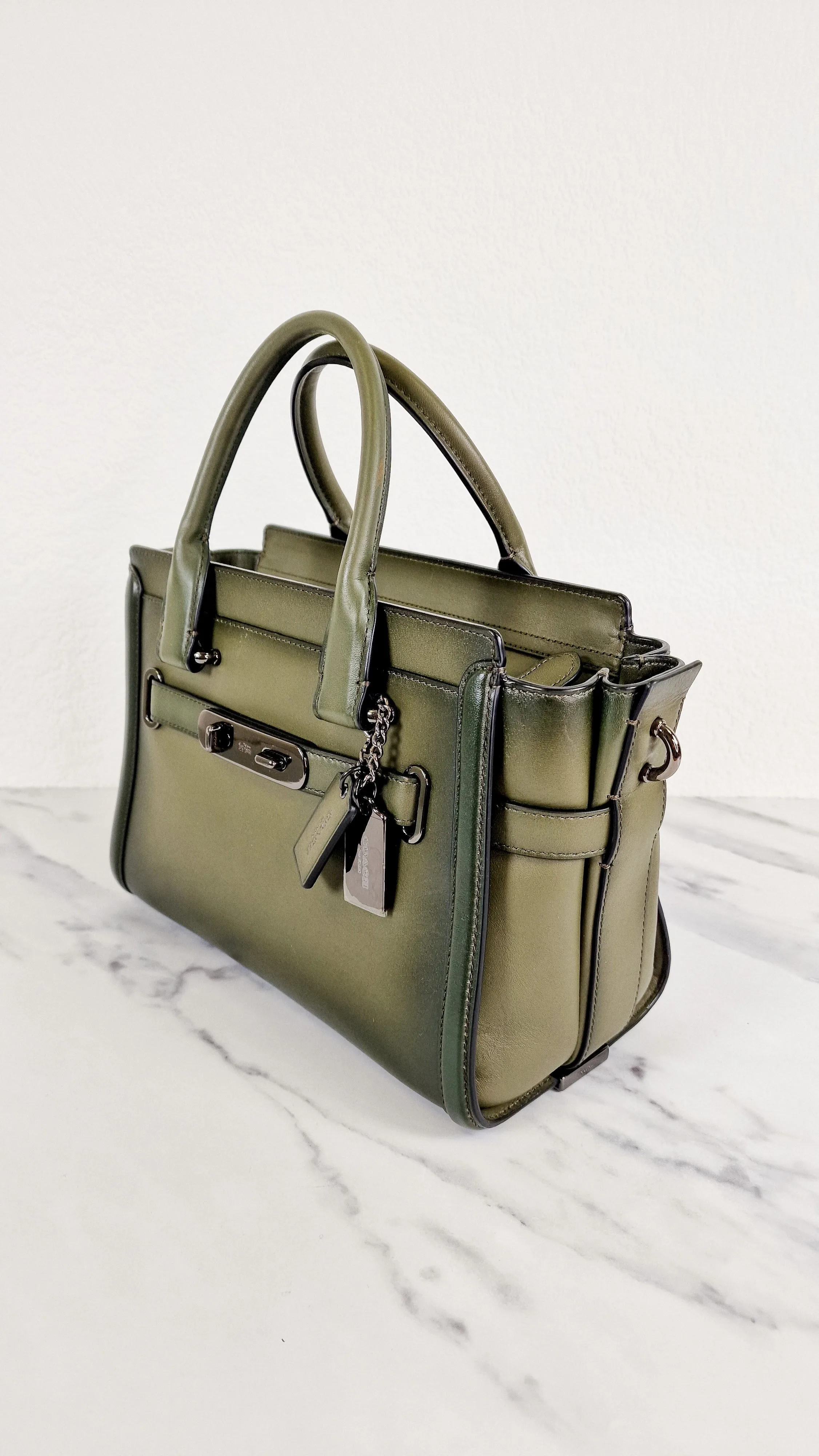 Coach Swagger 27 in Dark Green Burnished Leather - Handbag Shoulder Bag - Coach 38372