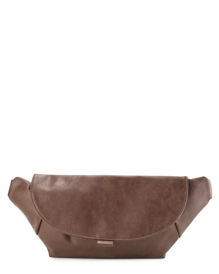 Distressed Leather Rogue Belt Bag - Camel